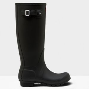 Hunter Original Tall Rainboots: Black